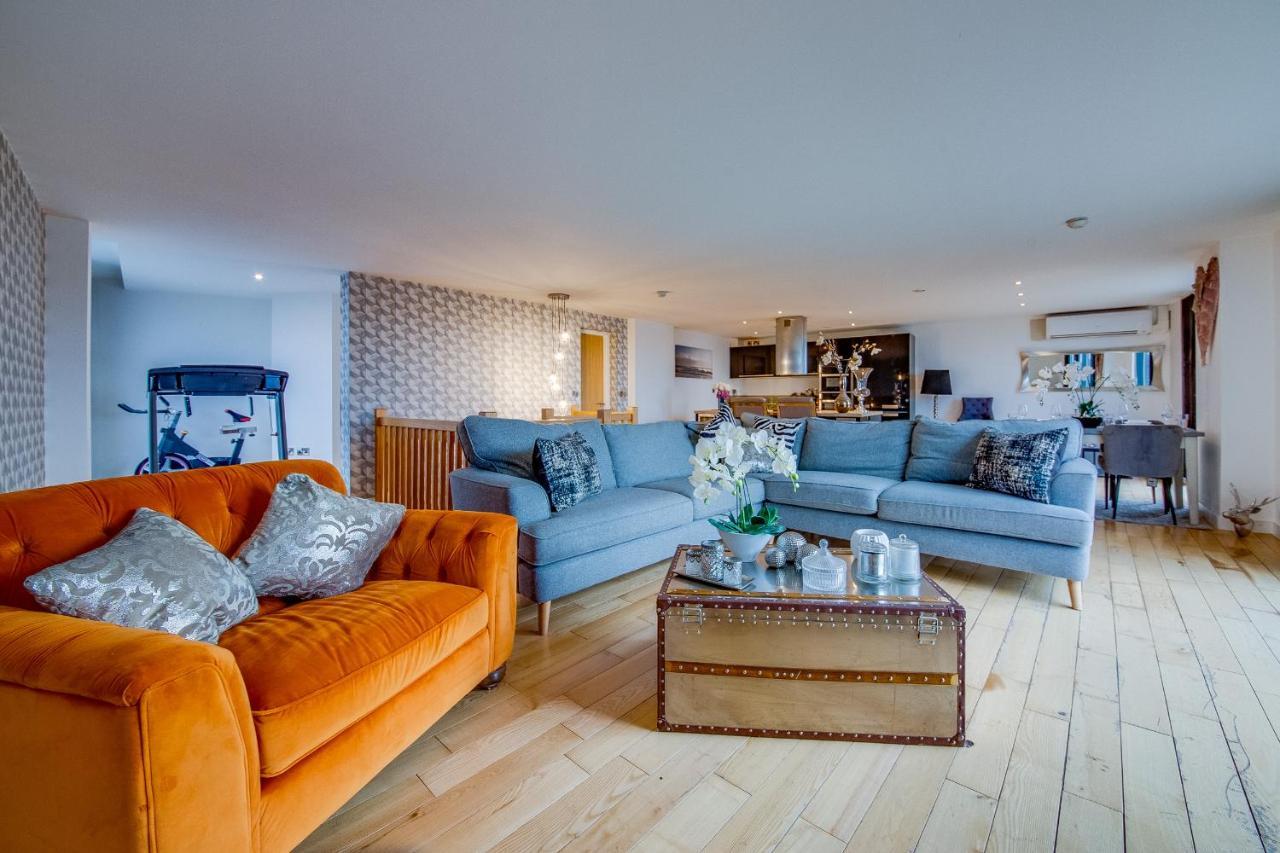 Spacious 3-Bed Penthouse With City Sky Line Views Sheffield Eksteriør billede