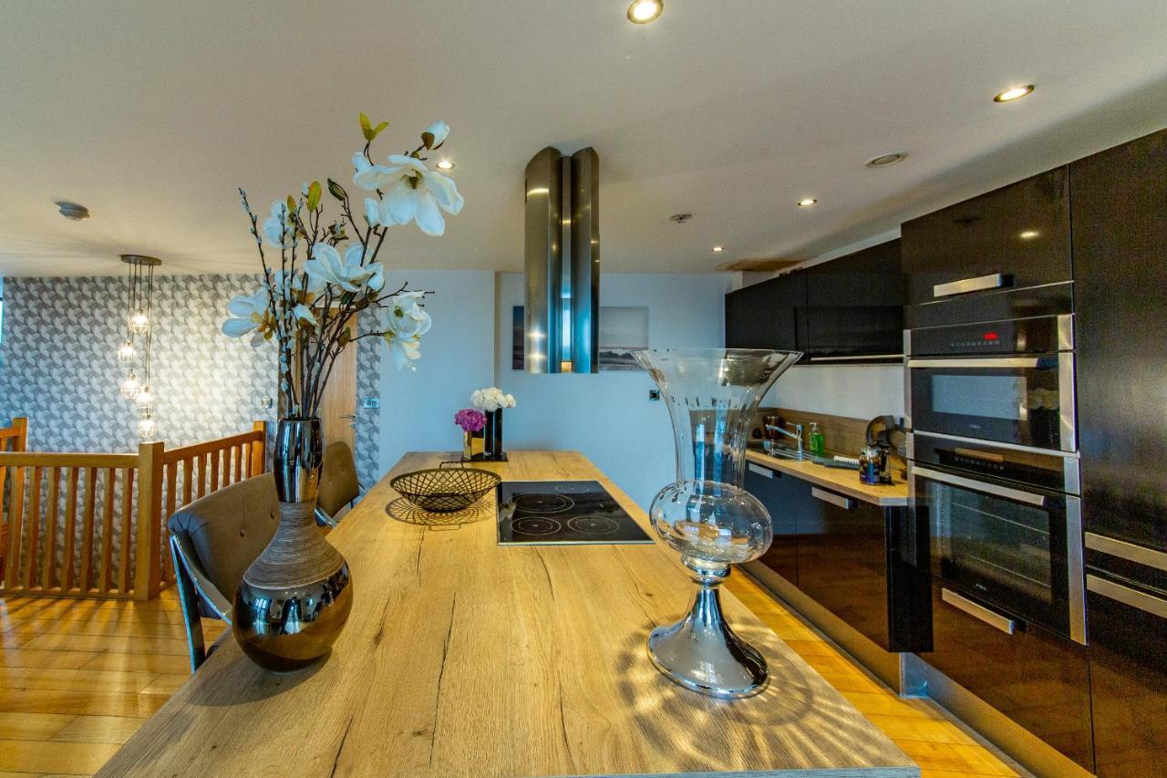 Spacious 3-Bed Penthouse With City Sky Line Views Sheffield Eksteriør billede
